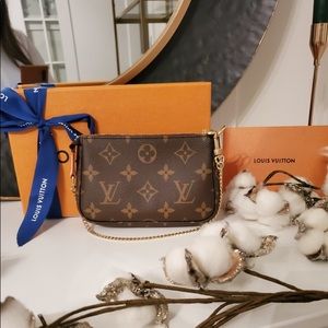 SOLD New Louis Vuitton Mini Pochette Monogram